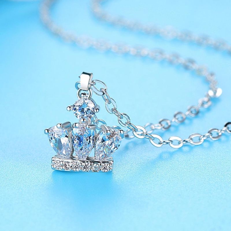 Fashion Temperament Princess Crown Inlaid Zircon Short Clavicle Chain Necklace