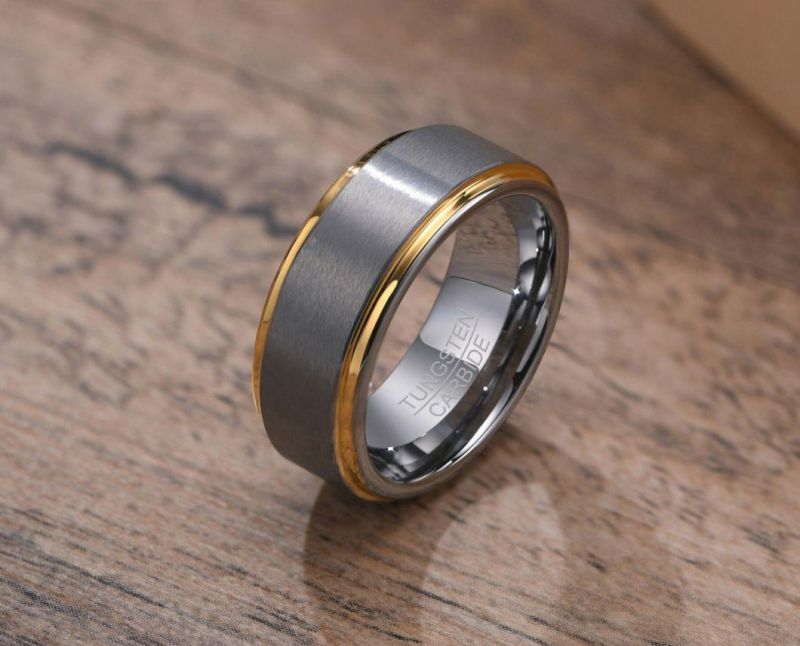 Fashion Rings Tungsten Ring Men′s IP Gold and Silver Wedding Ring for Men Fashion Accessories Tstr015g