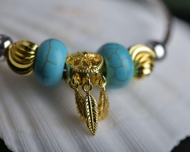 Charm Bracelet with Crystal Pendant