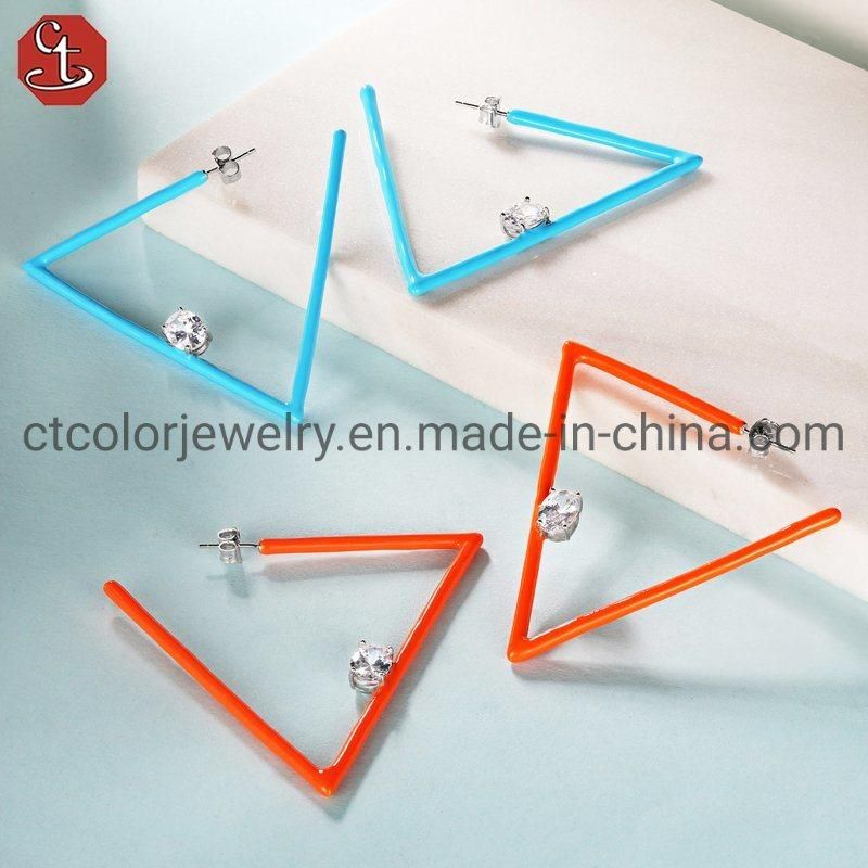 Fashion 925 Sterling Silver Enamel Triangle Design Earring for Grils