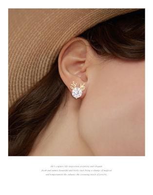 Premium Crystal Christmas Gift Jewelry Cute Animal Deer Elk Stud Earrings for Women Fashion Accessories