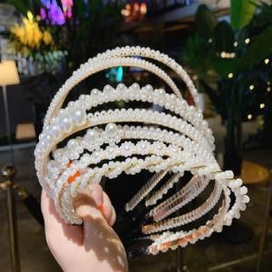 2021 Wholesale Fashion Big Pearl Headband Hand Sewn Pearls Bridal Hair Bands for Women