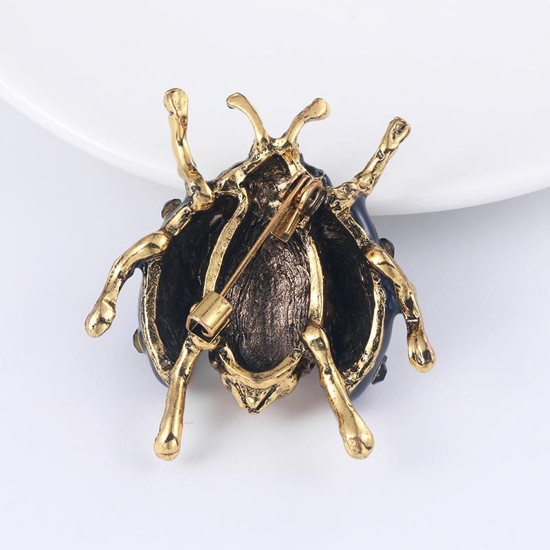 Classical Beetle Alloy Crystal Rhinestone Pin Jewelry Brooch