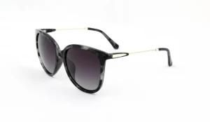 2018 Hot Style Polarized UV400 Custom Plastic Sunglass