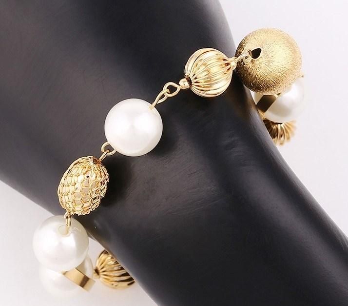 Wholesale New Fashion Unique Design Alloy Jewelry Gold Plated Pearl Charm Bracelet