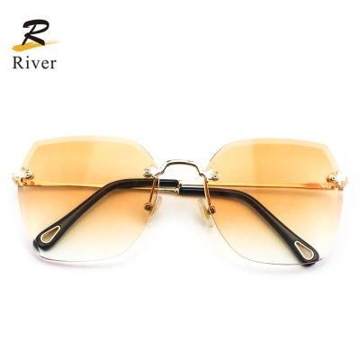 Hot Sale Custom Logo Ready Fashion Metal Frameless Women Sunglasses