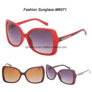 New Design Women Sunglasses, Metal Ornaments (M6071)