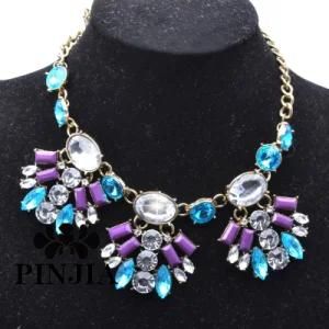 Crew Translucent Flower Necklace Statement Crystal Imitation Jewelry