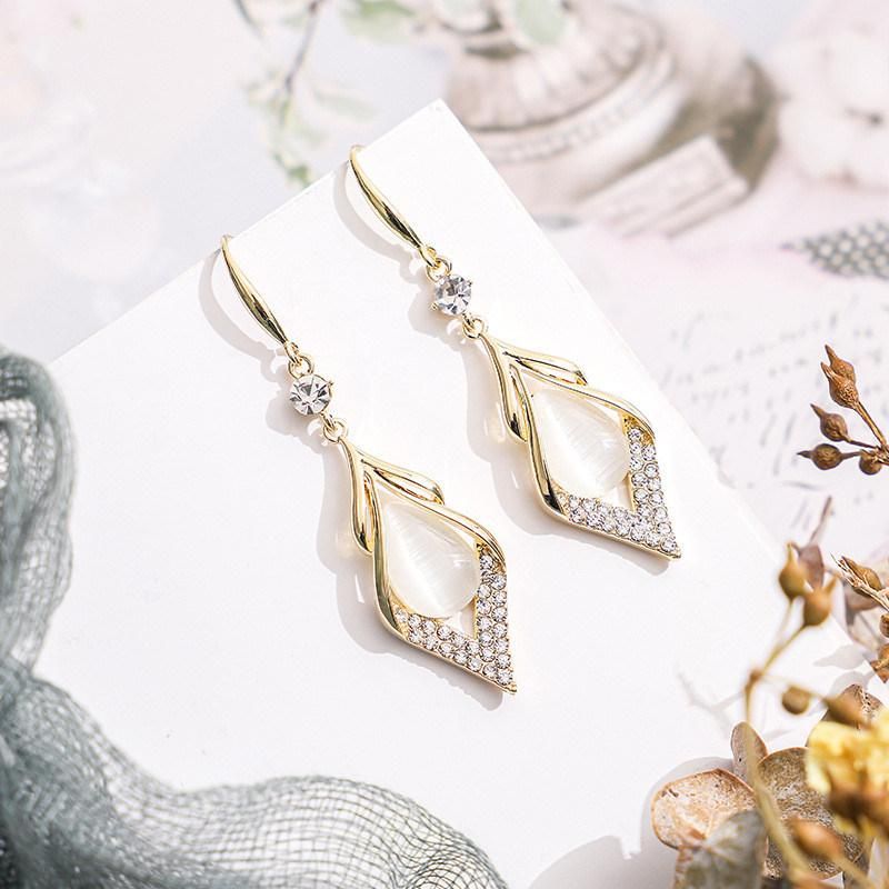 Delicate Korean Stylish Flower Shape Pendant Earrings with Pave Stones Pink Cat Eye Women Fashion Ears and Jewelry Gifts