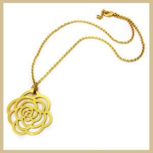 Gold-Plated Flower Necklace (TPSN120)