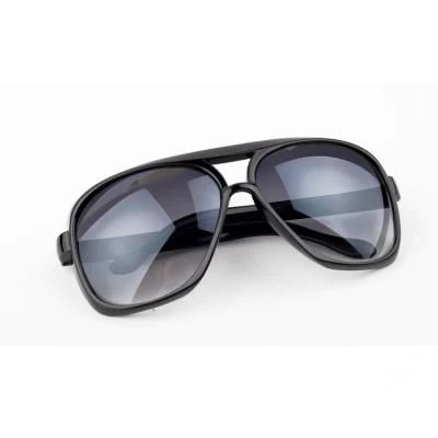 OEM Design Black Men&prime; S Sunglass