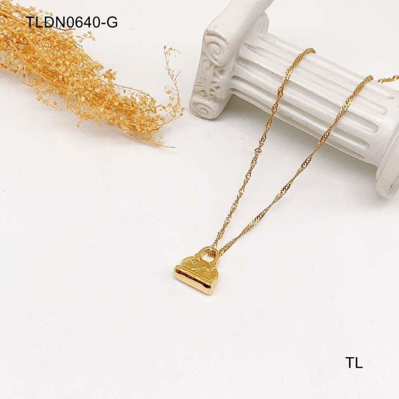 Manufacturer Custom Gold Filled Fashion jewellery High Quality Waterproof None Fade Fashion Lock Gold Necklace Jewellery 18K Stainless Steel Jewelry