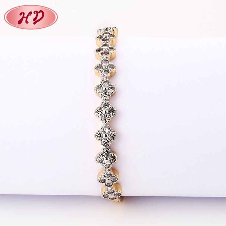 2020 New Fashion Design Wholesale Dubai 18K Gold Plated Zircon Jewelry Bangle for Women Girls
