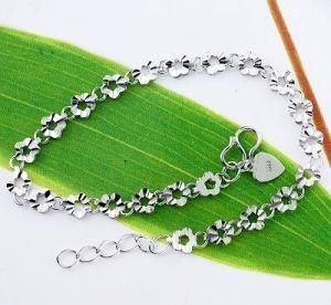Sterling Silver Flower Charm Bracelet B0096