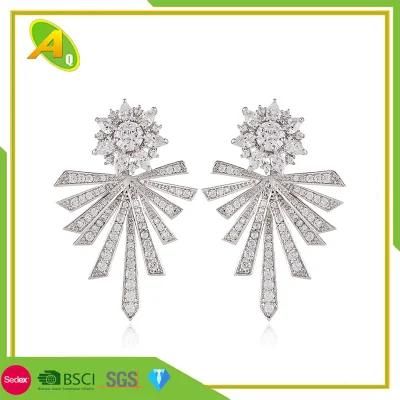 Innovative Fan Earrings Women&prime;s Copper Micro Set Zircon Earrings Three-Dimensional Lace Vintage Exaggerated Earrings Woman (12)