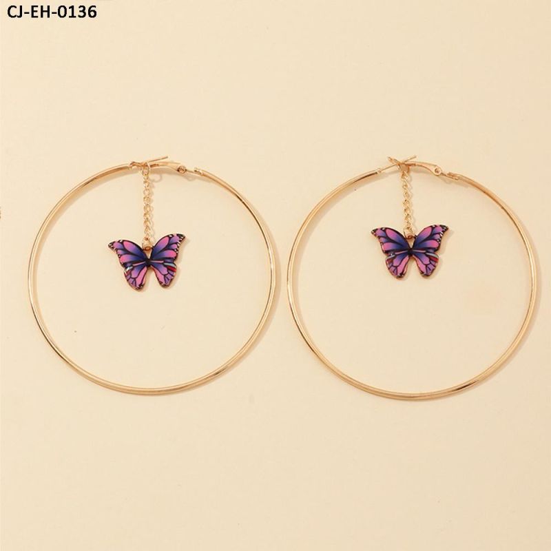 Wholesale Ins Hot Selling Temperament French Ring Hollow Earrings Custom Acrylic Women Butterfly Pendant Earrings Charm