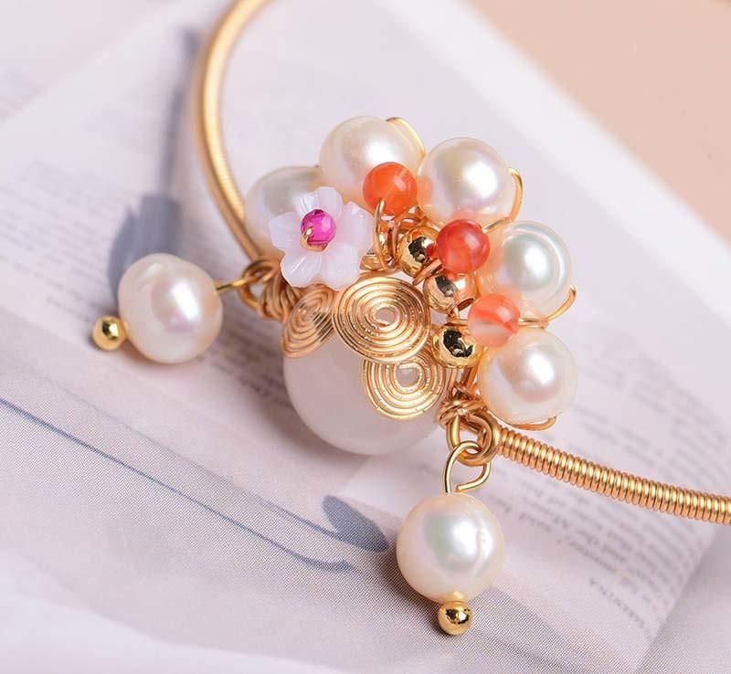 Fashion Design 14K Gold Plated Hand-Made Bangle Pearl Crystal Bracelet