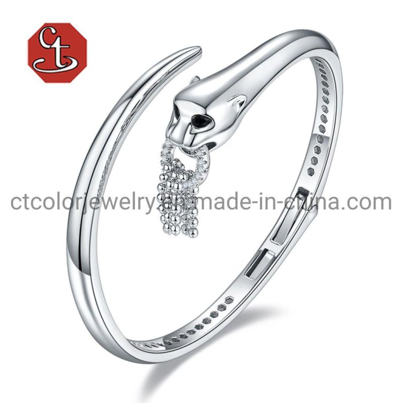 Leopard Head Inlaid Women Silver Rings Hip Hop Animal Group Party Punk Finger Ring Jewelry Personality Fashion New Style