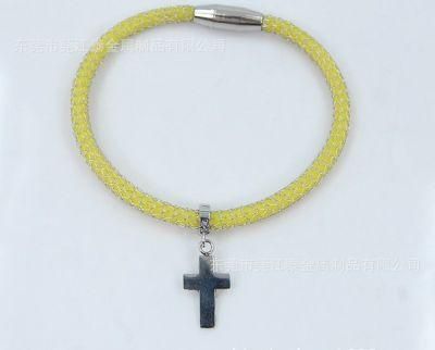 Pretty Silicone Bracelet with Small Metal Cross for Jewellery