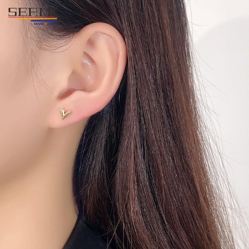 S925 Silver V-Shaped Fashionable, Personalized Ear Care Small Earrings