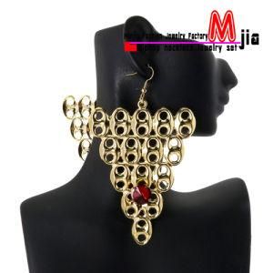 New Basketball Wives Poparazzi Inverted Triangle Shape Hook Earring - PE36351