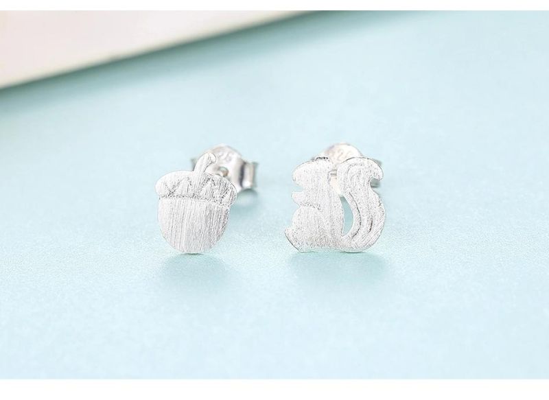 Lovely Squirrel and Pine Cones Design Sliver Ear Stud