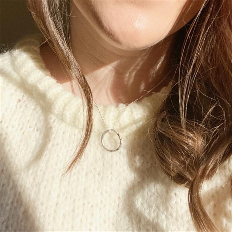 Organic Style Casting Metal Hoop Necklace in Silver for Women Fashion Jewelry
