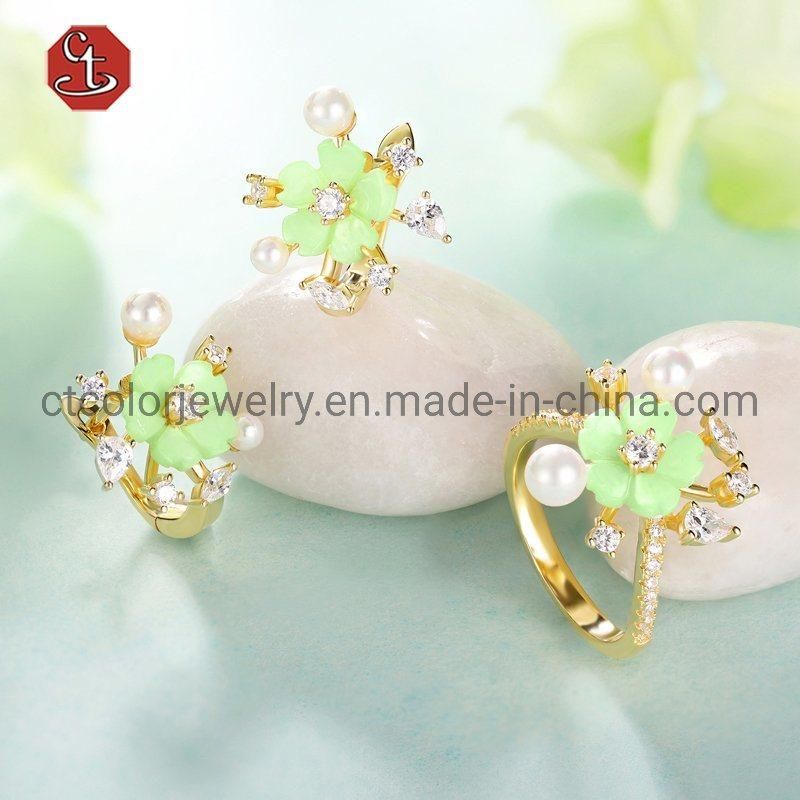 2021 Factory customized fashion jewelry elegant MOP flower silver Ring