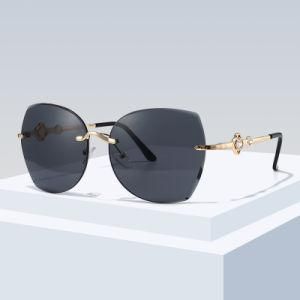 Fashionable Trendy Big Frame Luxury Outdoor Playing Anti UV400 Sunglass