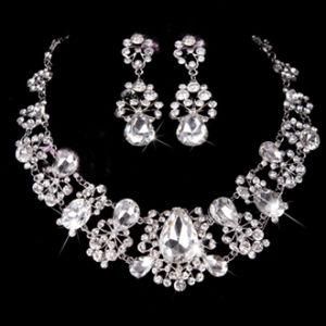 Wholesale Min Order Fashion Full Crystal Necklace Earrings Bride Jewelry Set