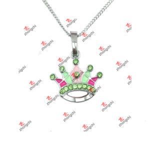 Alloy Color Crystal Crown Charms Jewelry Necklace (LAJ60128)