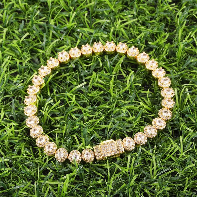 Simple Fashion Jewelry Copper Charm Bracelet with Zc
