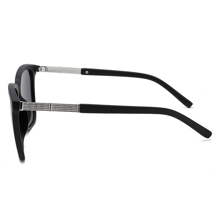 2021 Fashion Design Oversized Square Shape Tr Sunglasses with Metal Temple