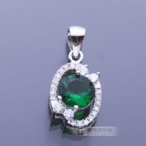 Classic Diamond Cut 925 Sterling Silver Green Stone Pendant