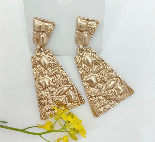 Manufacture Trapezoidal Embossment Texture Alloy Drop Earrings for Women Fashion Jewelry