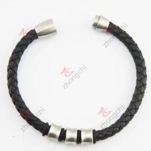 Metal Magenet Clasp Leather Bangle (LB)