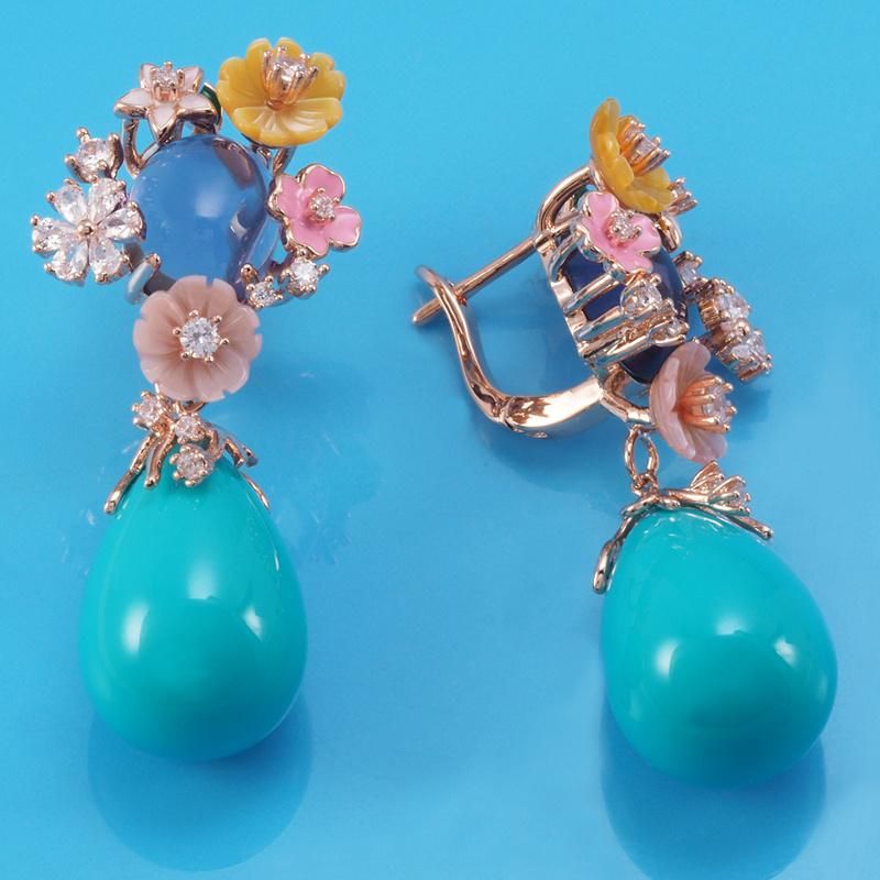Classic Elegant Chinese style Earrings in shell pearl for girls