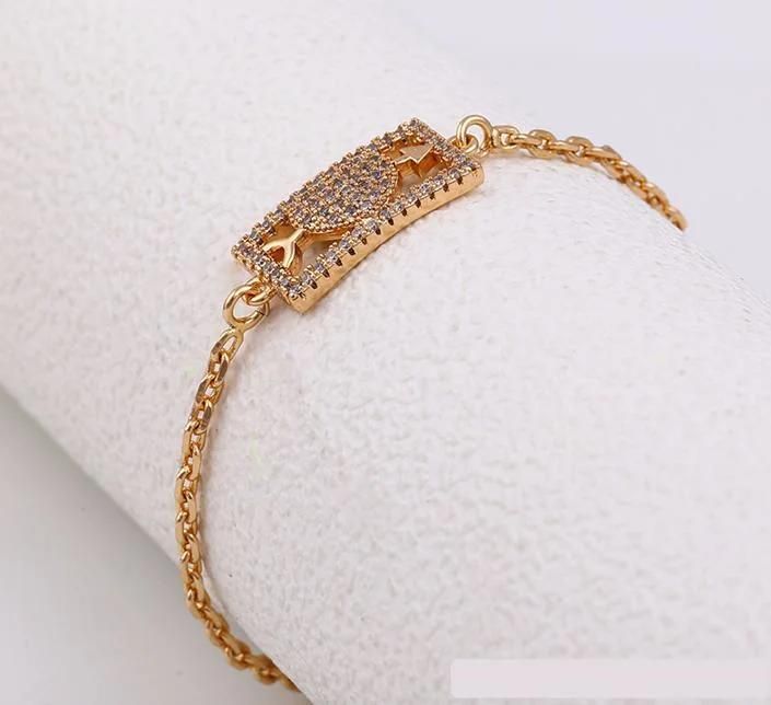 Factory Direct Sale 18K Gold Color Ladies Hand Bracelet Design