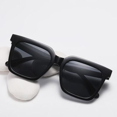 2022 Designer Hot Sale High Quality Popular Retro Lady&prime; S Polarized Sunglasses