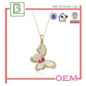 Beautiful Butterfly Pendant Chain Alloy Necklace