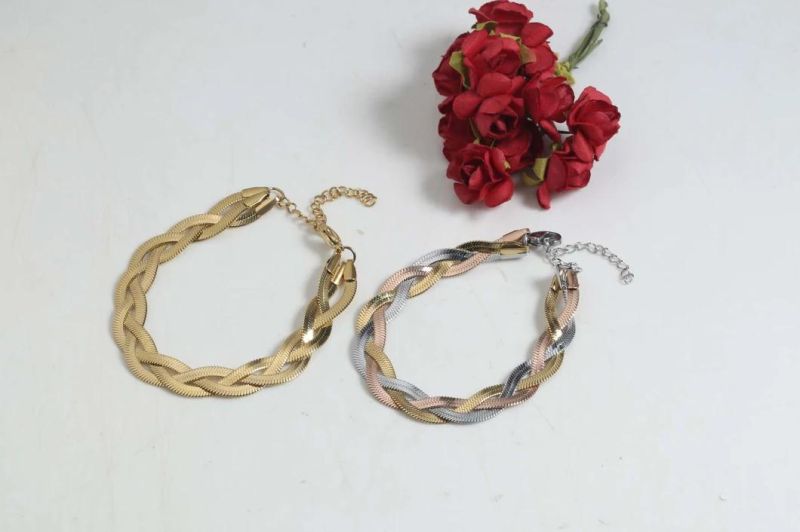 Manufacturer Customized Fashion Jewelry Gold Plated No Color Change Women′s Stainless Steel Gold Plated Fashion Bracelet Supplier