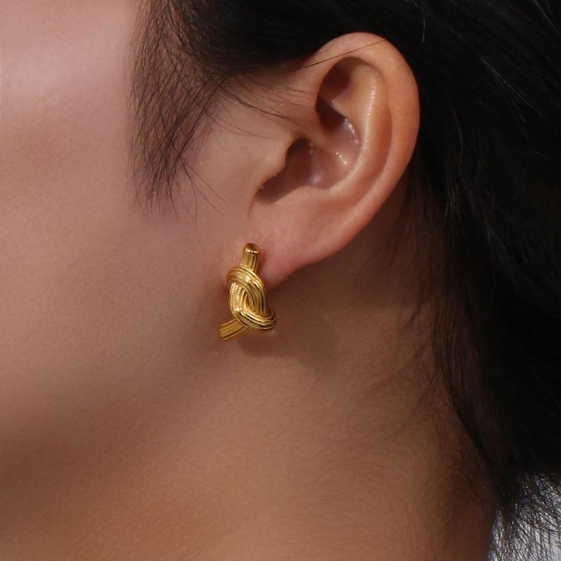 Factory Customized Fashion Jewelry Ins Minority Fashion Personalized Earrings Jewelry Female Stainless Steel Exaggerated Drawing Knotting Button Earrings