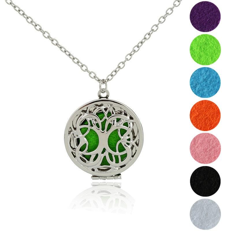 Customized Disc Noctilucent Light Opening Aromatherapy Dissuser Pendant Necklace