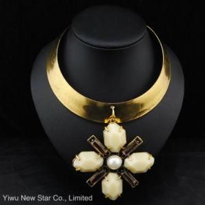 Fashion Alloy Jewelry Flower Necklace