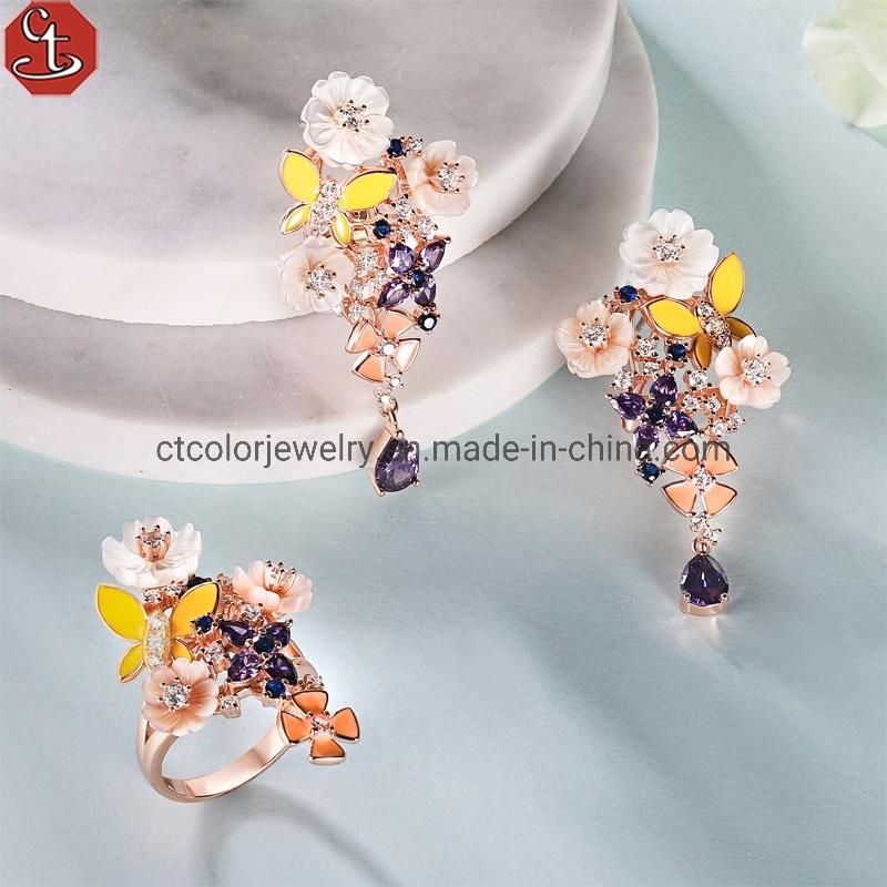 2022 latest hot 925 silver earrings jewelry MOP flower for women