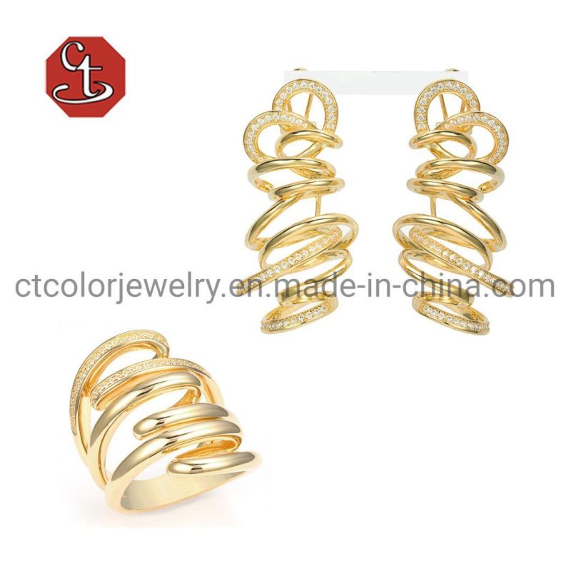 Factory Wholesale 18K Gold Plated Earrings
