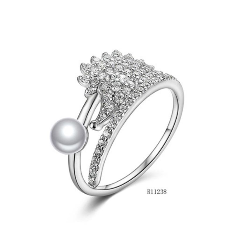 Elegant Animal Silver with Pearl Ring