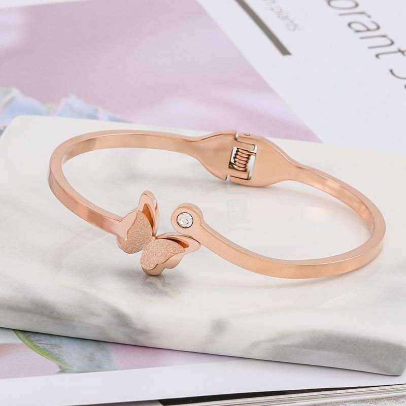 Manufacturer Customized Bracelet High Quality Waterproof Fancy Jewelry Women′s Bracelet Wholesale Stainless Steel 18K Gold Plated and Rose Gold Bracelet