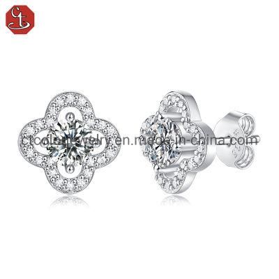 Noble and versatile four-leaf clover flowers Moissanite ear studs 925 sterling silver earrings for women