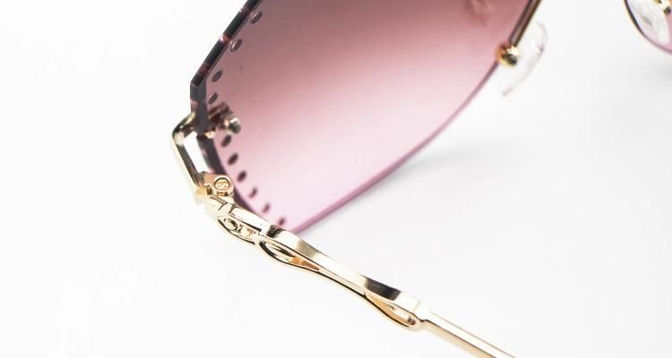 Butterfly Shaped Frameless Ready Women Sunglasses